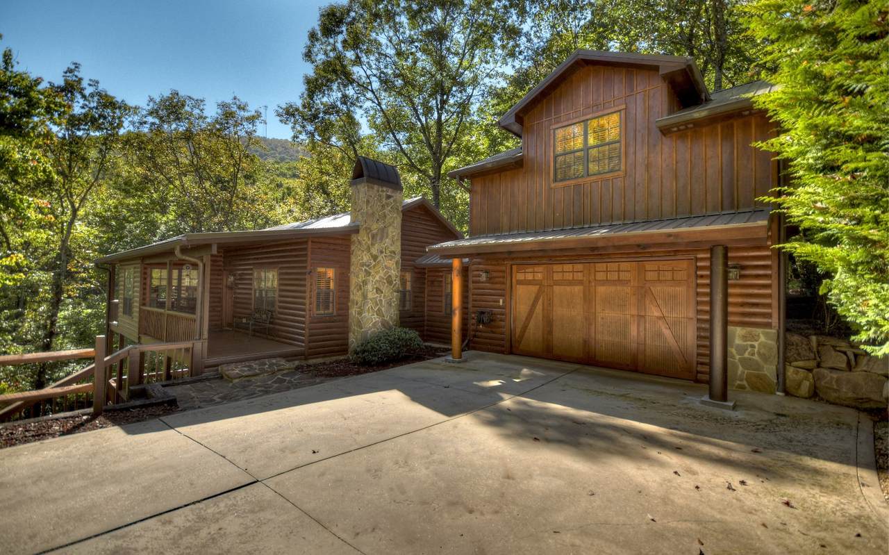 843 Mountain Oak Road - Photo 1