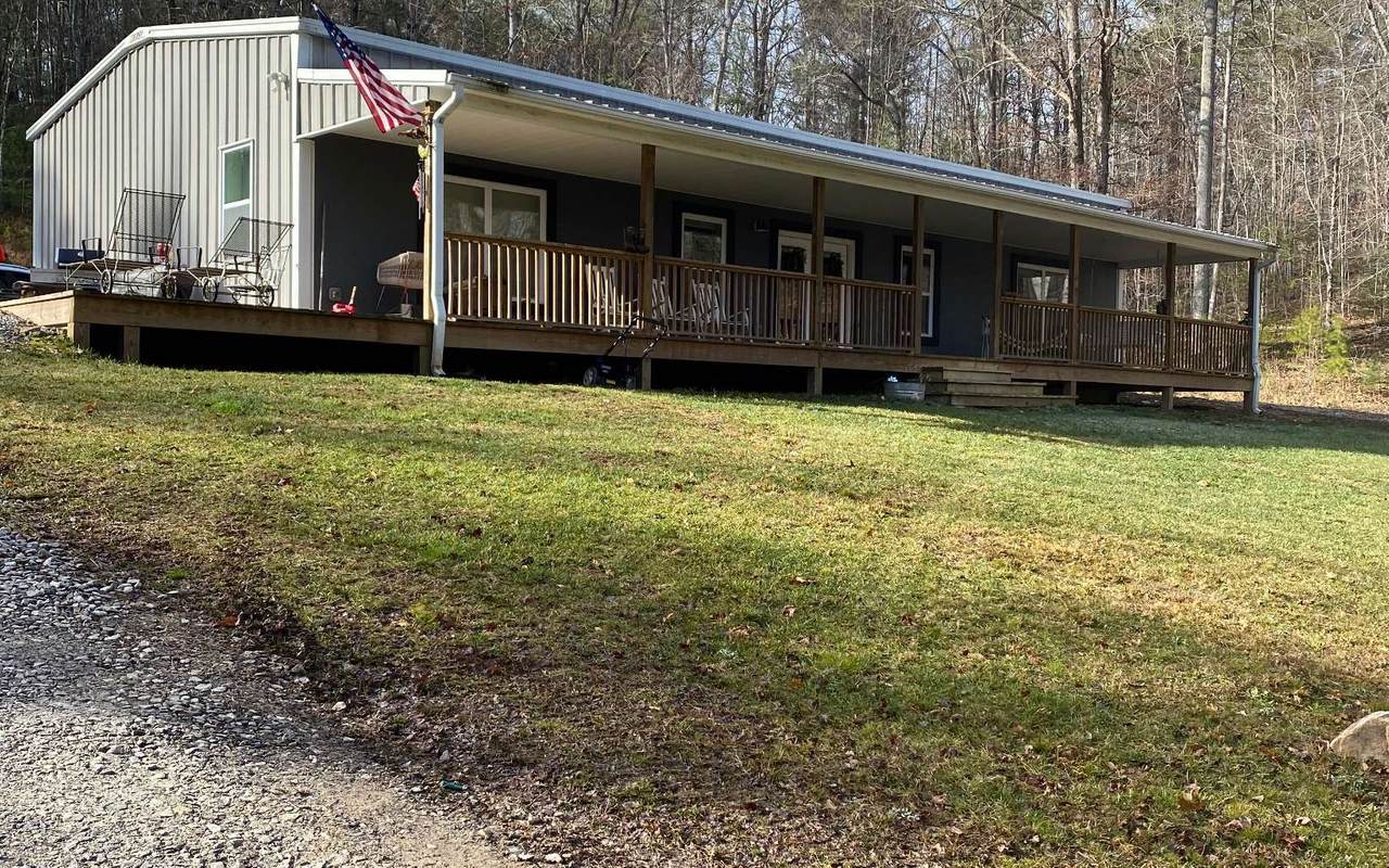 9065 Blue Ridge Hwy - Photo 1