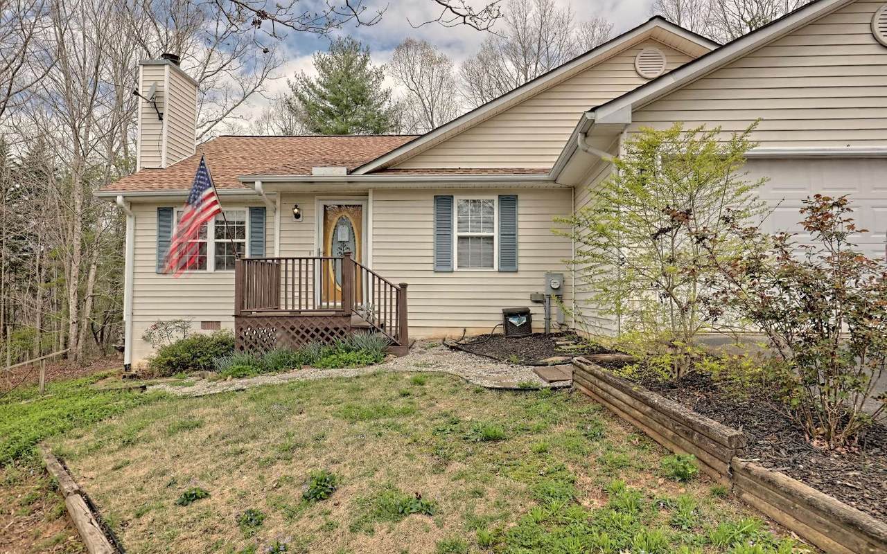147 Lovelace Road - Photo 1