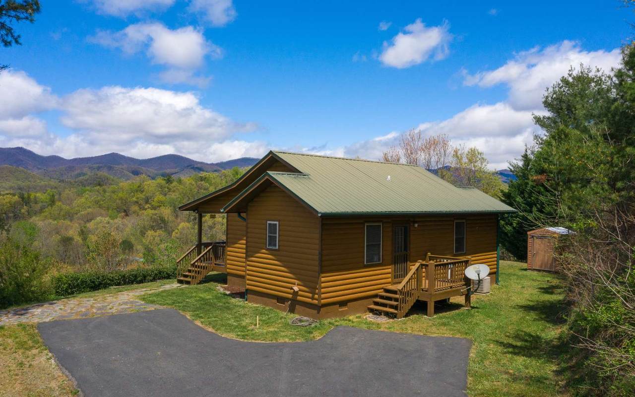 465 Zekes Trail - Photo 1