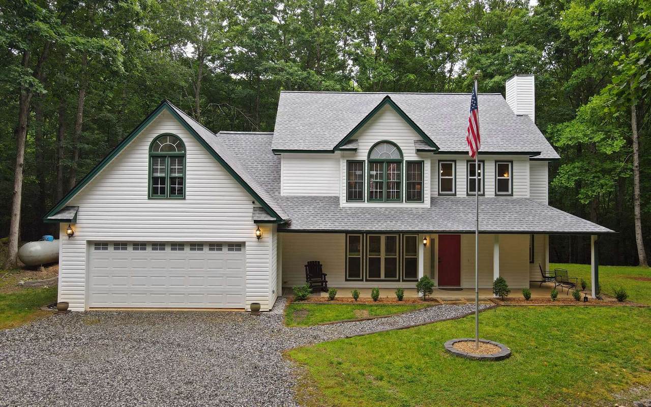 300 Darby Lane - Photo 1