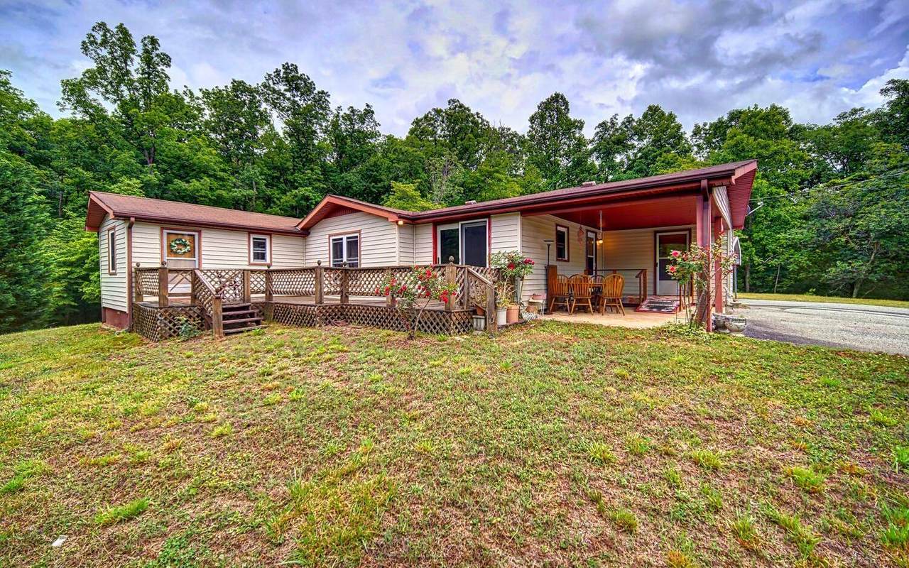 4655 Sanders Rd - Photo 1