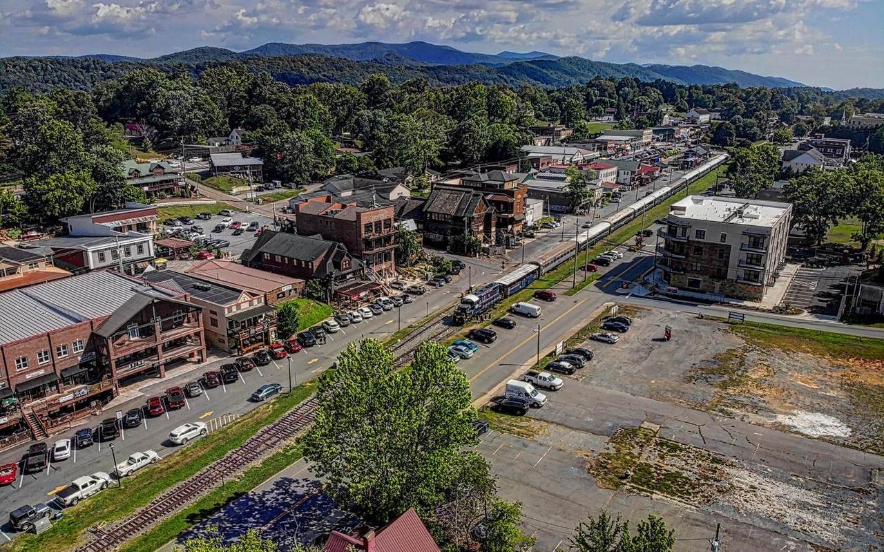 4D Blue Ridge Station - Photo 1