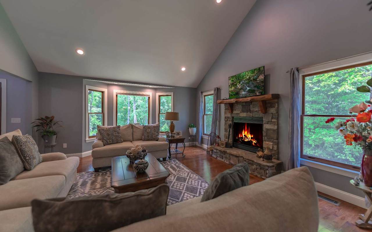 704 Evans Road - Photo 1