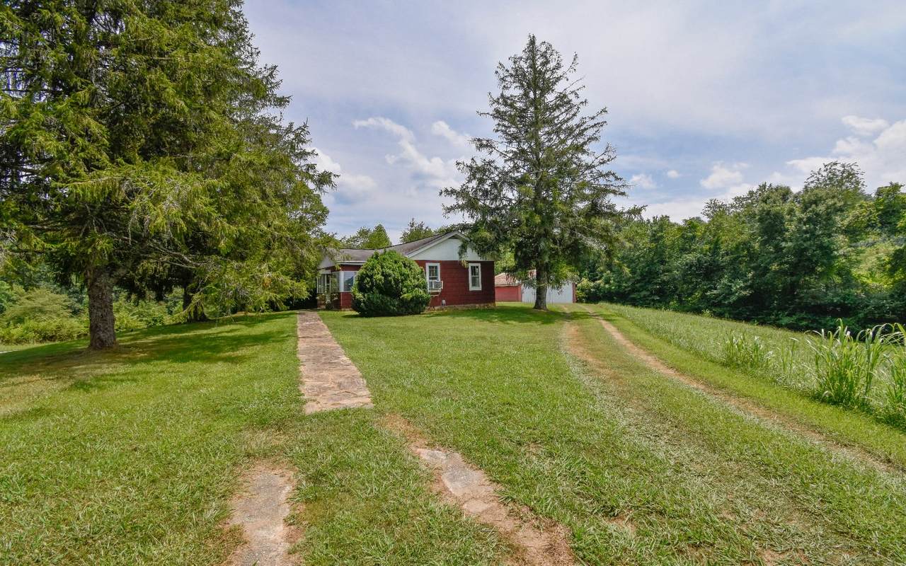 822 Shady Grove - Photo 1