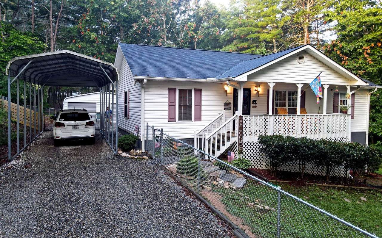 169 Lance Crossing Road - Photo 1