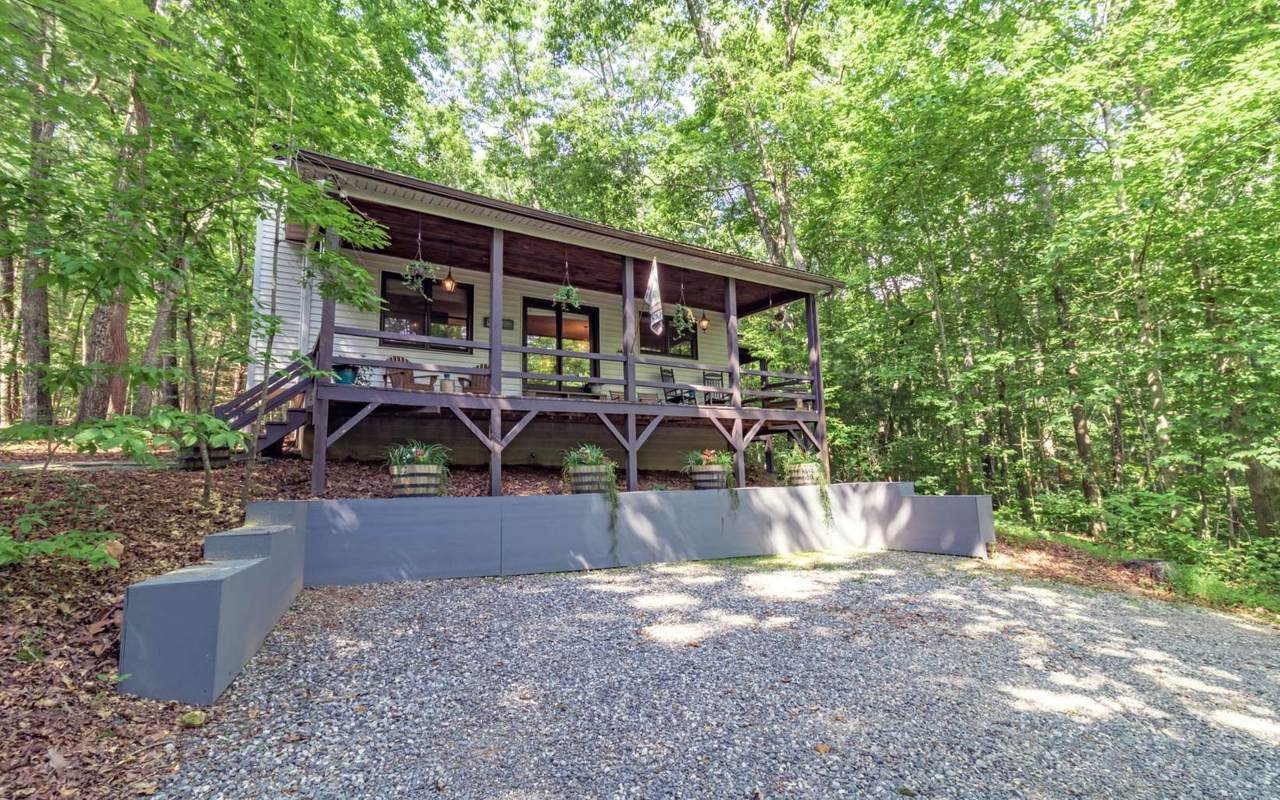 32 Squirrel Trail - Photo 1