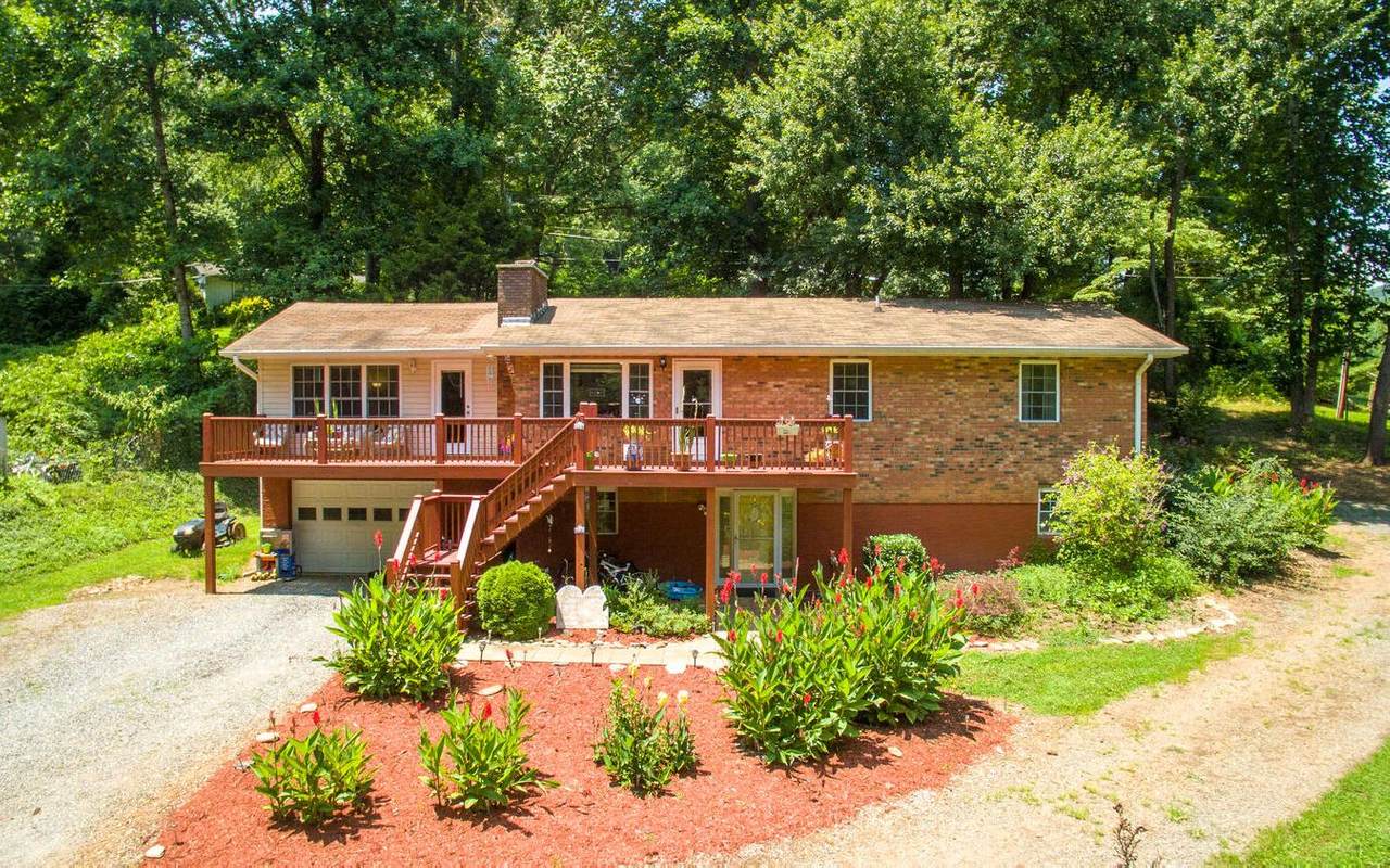 208 Ledford Chapel Rd - Photo 1