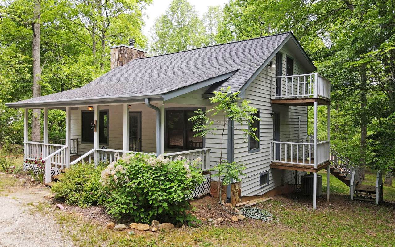 83 Smokey Creek Cove - Photo 1