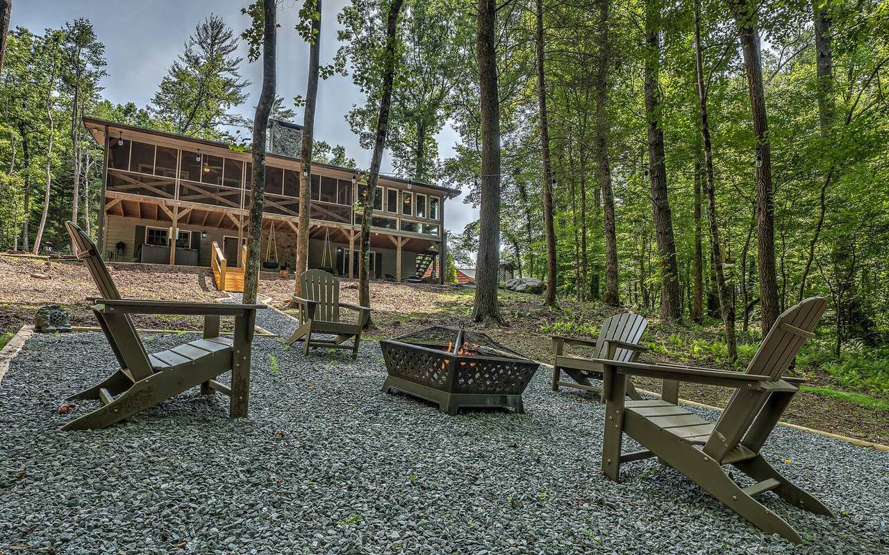 464 Twin Creeks - Photo 1