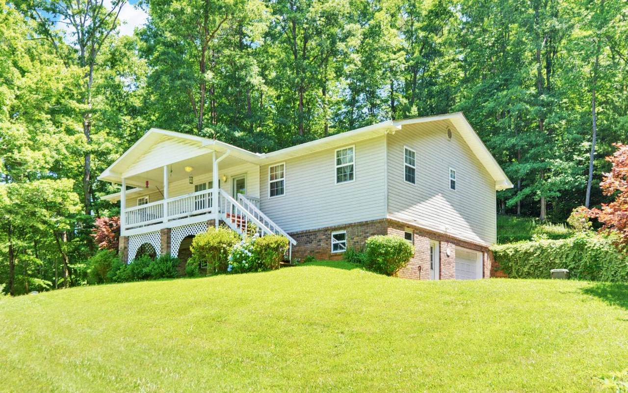 9 Hemlock Estates Dr - Photo 1