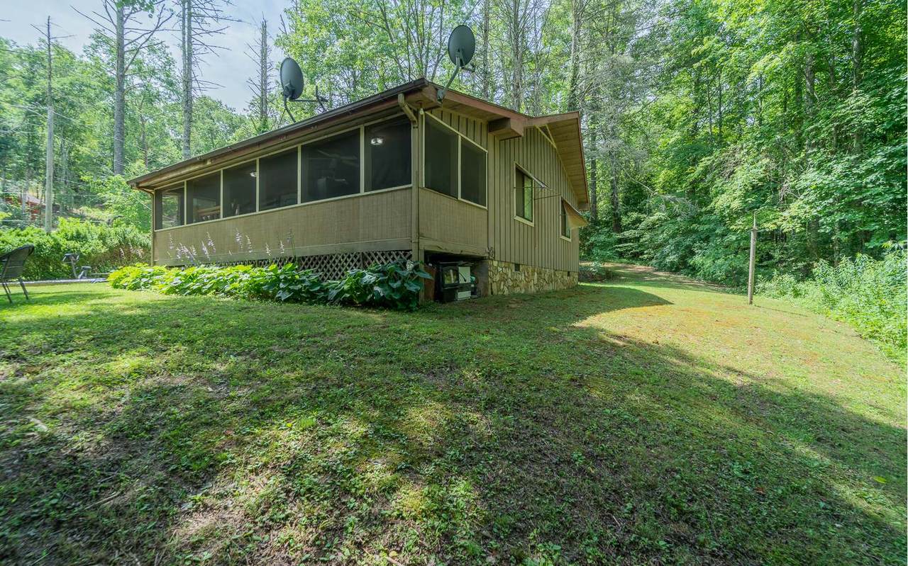 89 Choga Lodge Rd - Photo 1