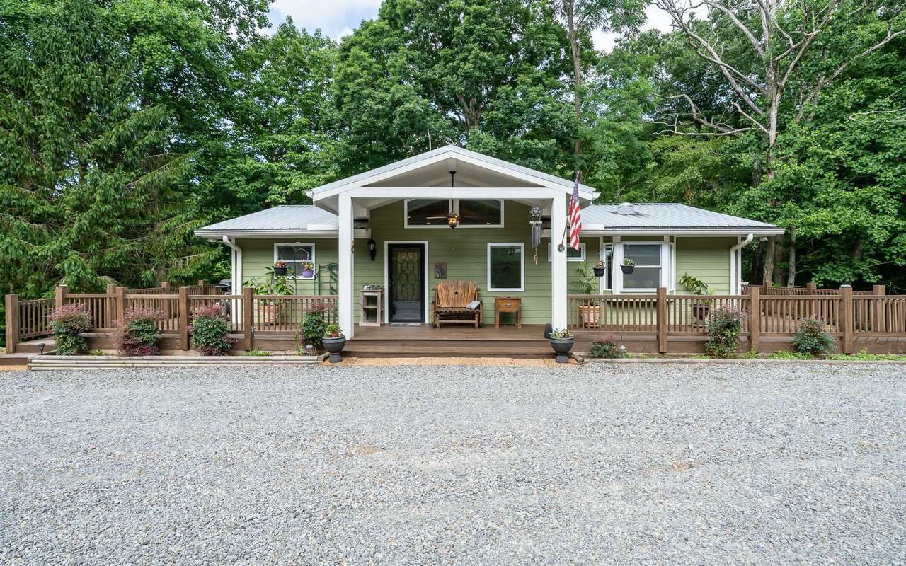 994 Stover Creek Cove - Photo 1
