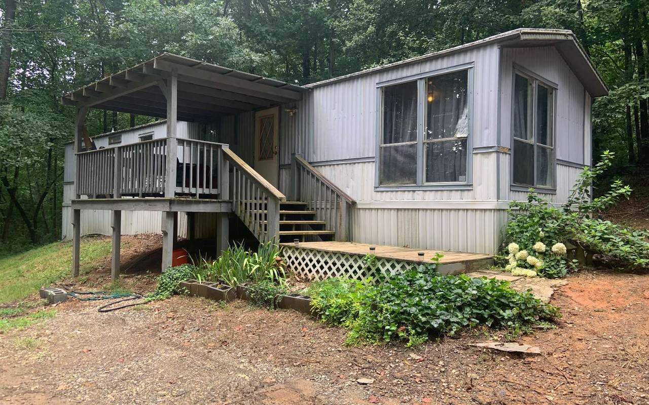 359 Bonnie Lane - Photo 1