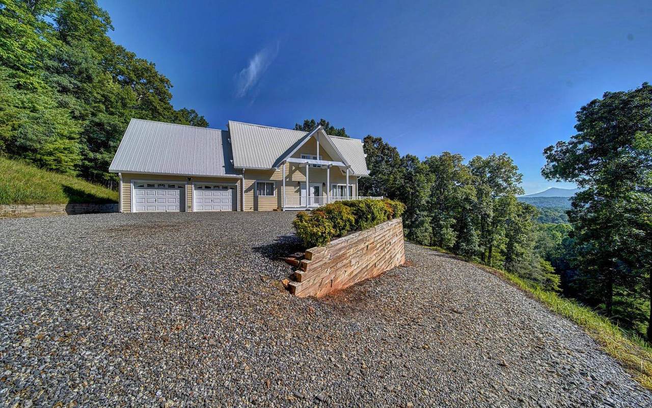 109 Weaver Circle - Photo 1