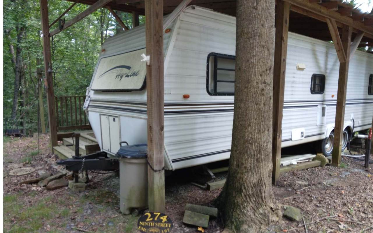 274 9TH STREET - Photo 1