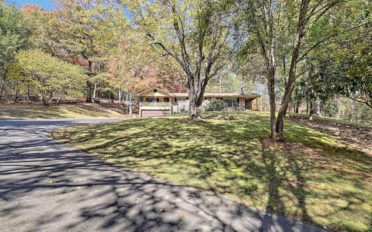 1290 Bugscuffle Road - Photo 1