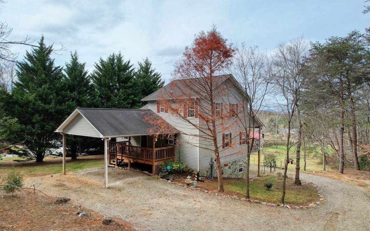 175 Tracy Street - Photo 1
