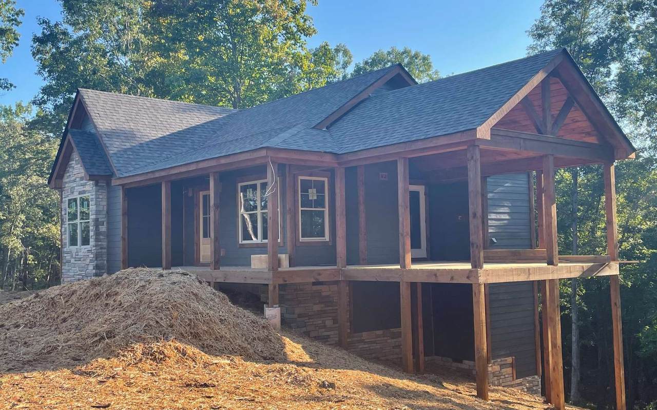 424 Jakes Landing Way - Photo 1