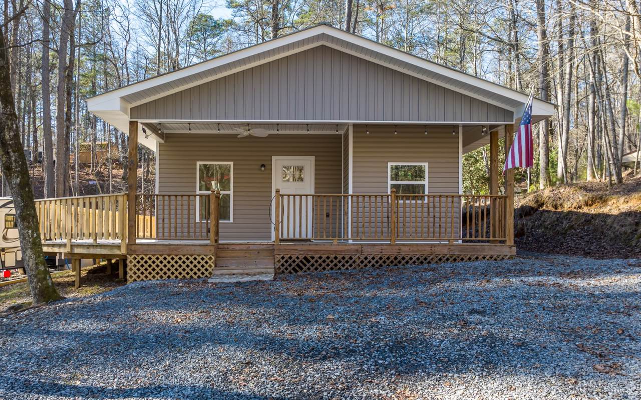 8 17TH STREET - Photo 1