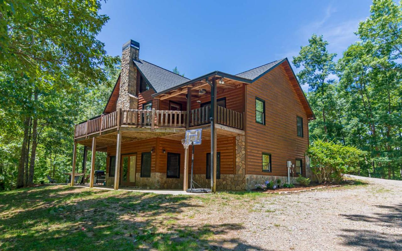 589 Crabapple Lane - Photo 1