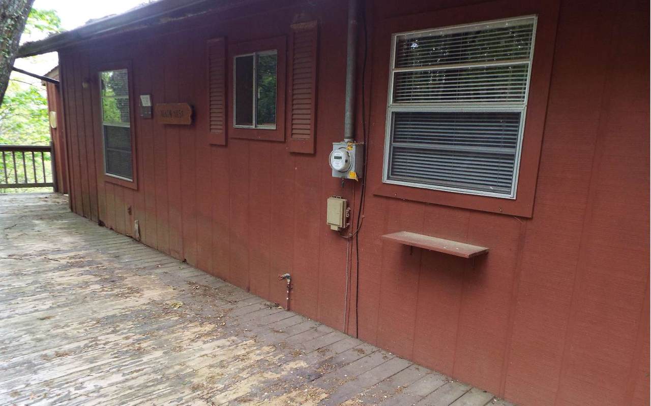 715 Hideaway Mountain - Photo 1