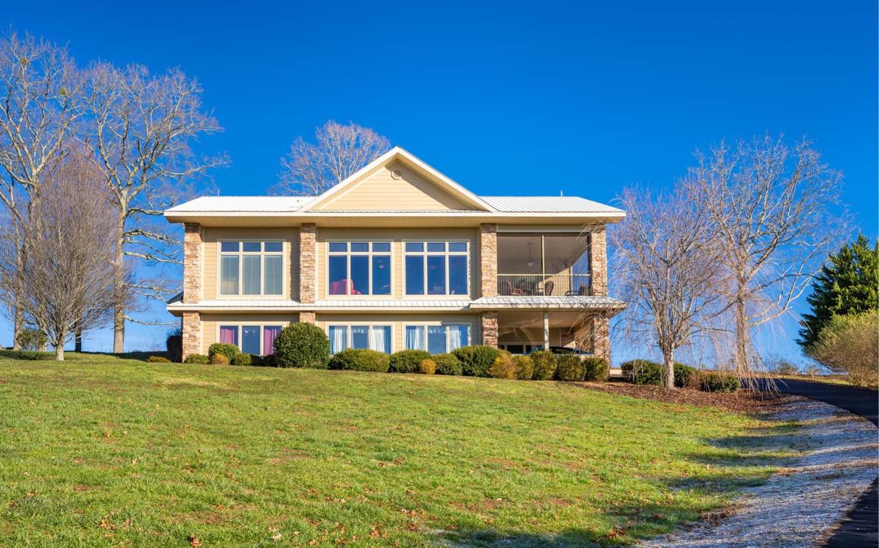 267 River Meadows - Photo 1