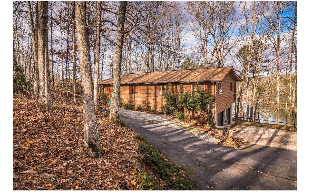 109 Lake Wells Terrace - Photo 1