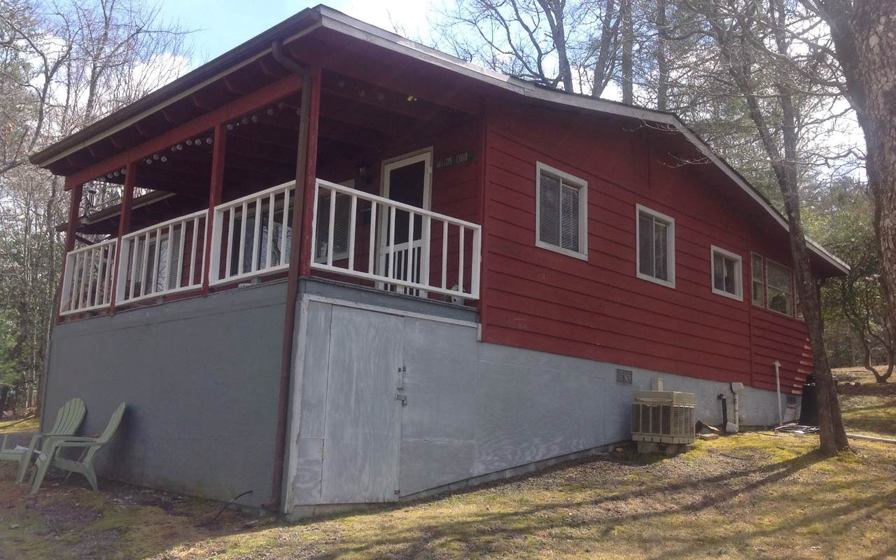 32 Pine Log Lane - Photo 1
