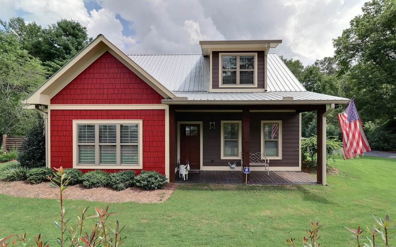 584 Ada Street - Photo 1