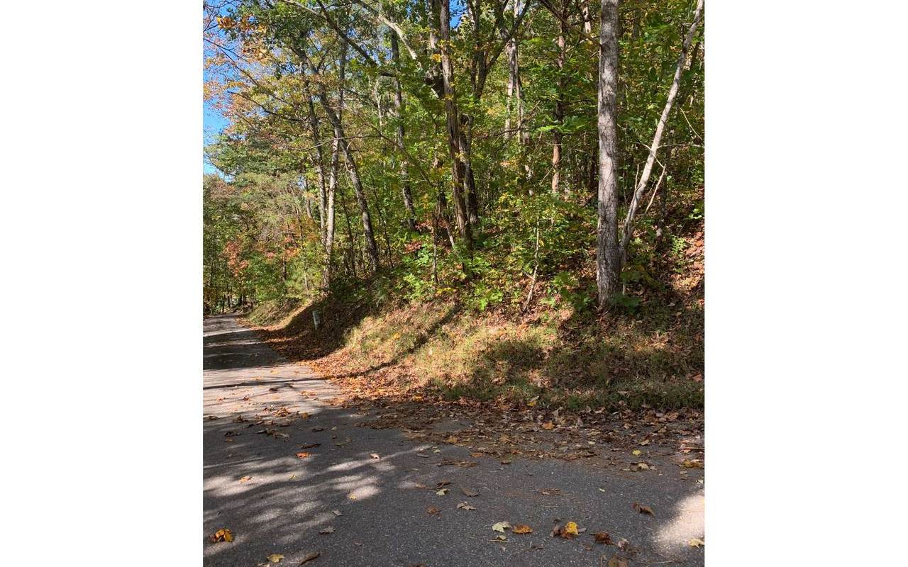 26/27 Mountain Drive - Photo 1