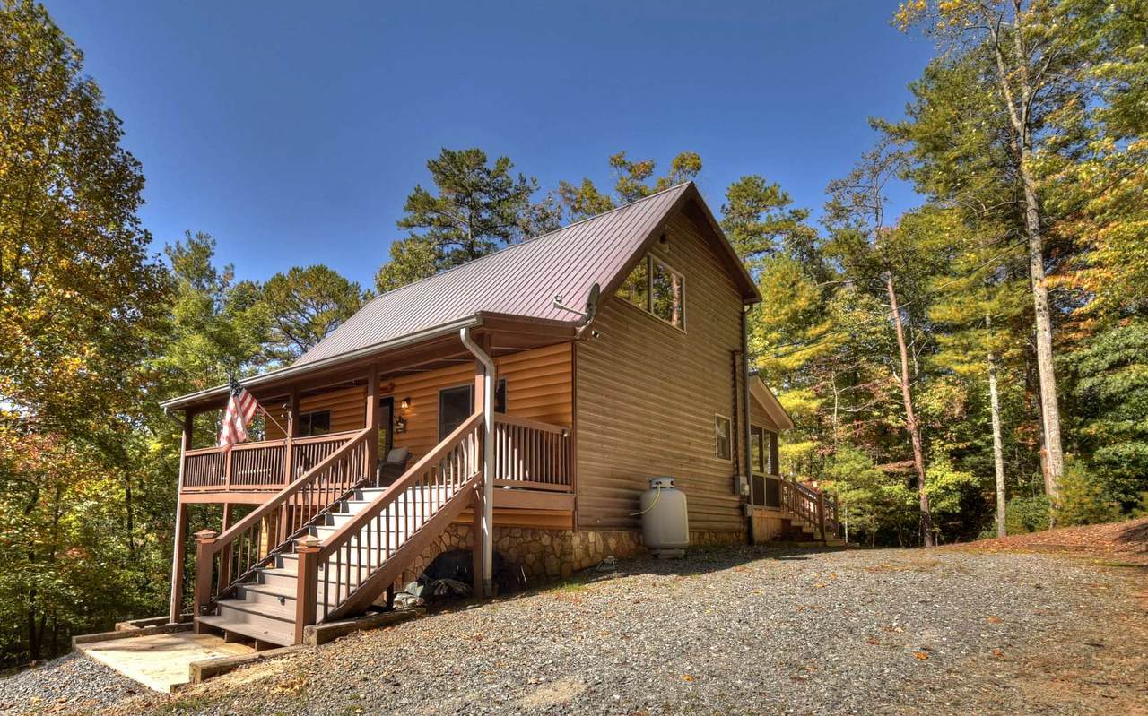 343 Seneca Dr - Photo 1