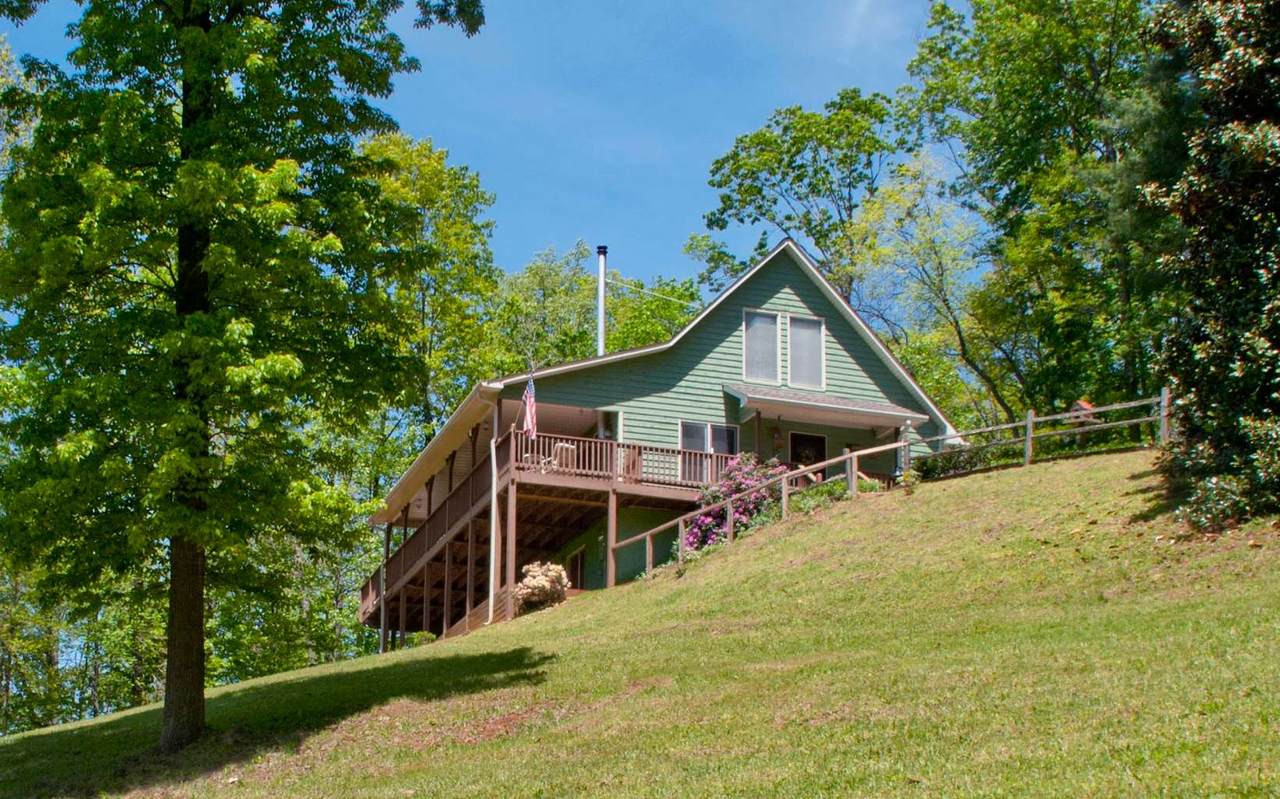 419 Shepherd Drive - Photo 1