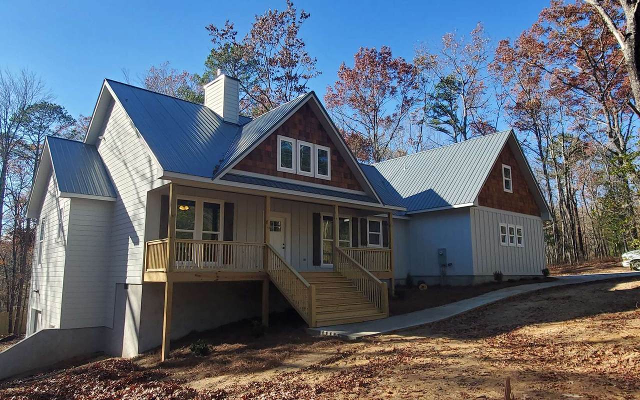 124 Delta Way - Photo 1