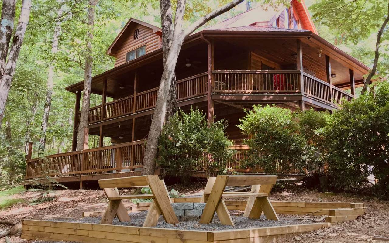 593 Sunrise Valley Rd - Photo 1