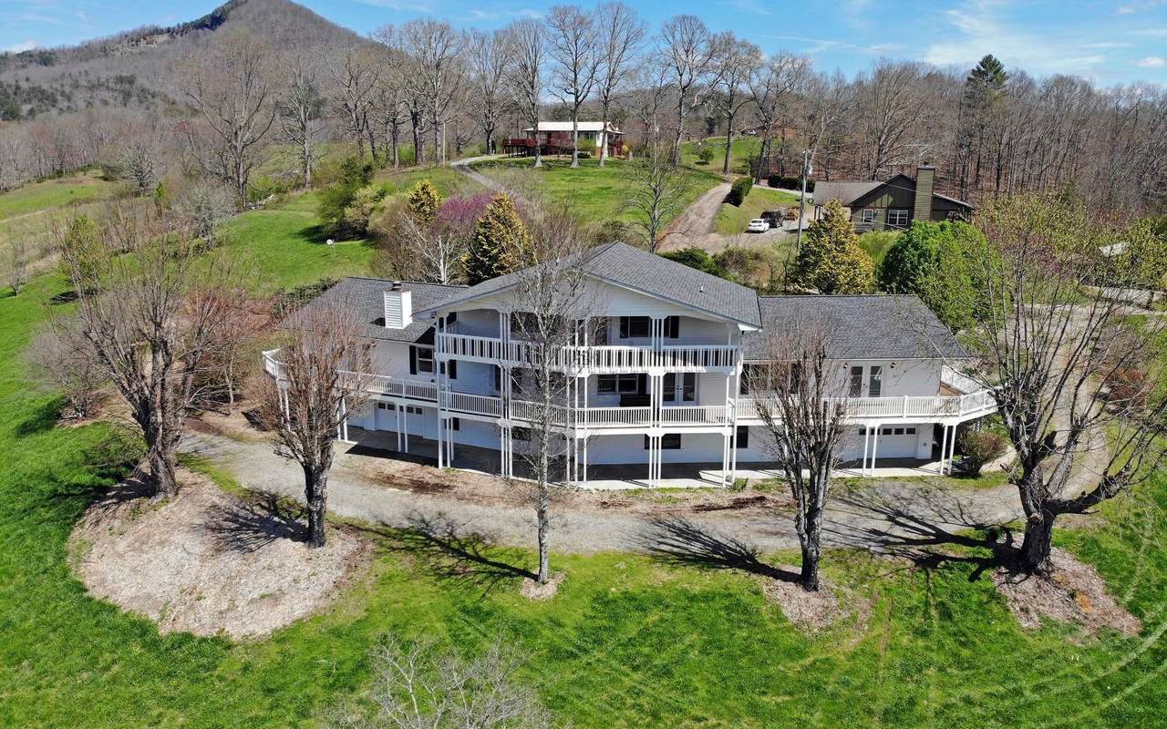 2375 Highview Road - Photo 1