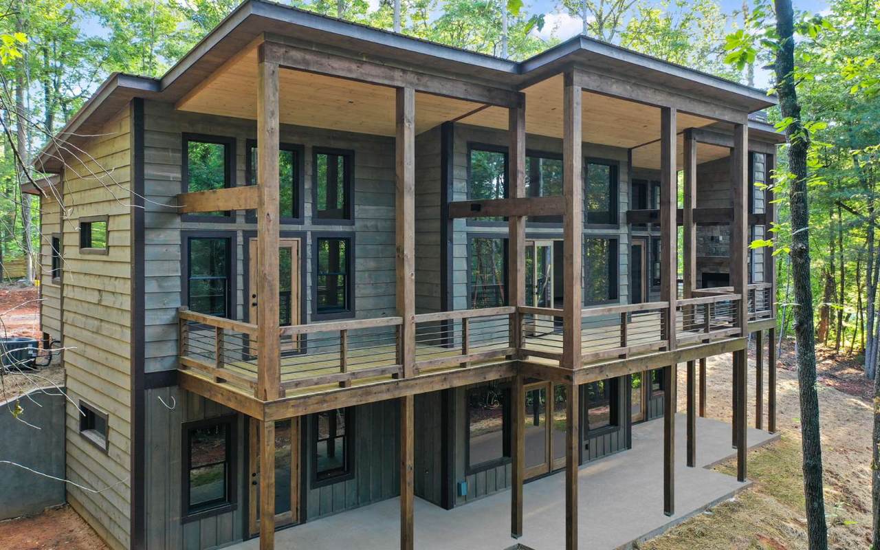 106 Saffron Lane - Photo 1