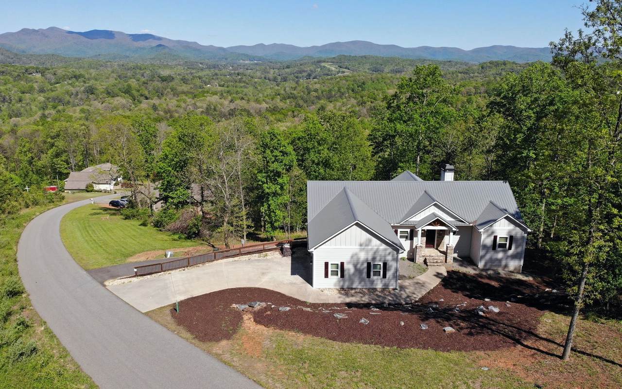 542 Crestwood View - Photo 1
