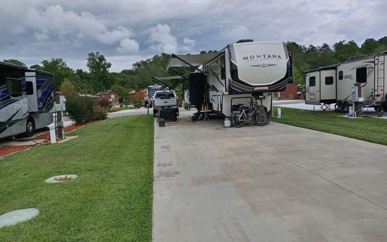 24 Mountain View Road - Photo 1