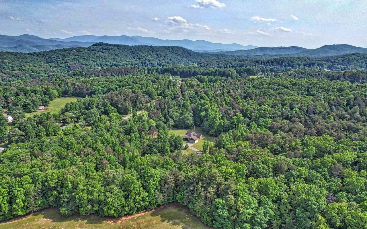 2444 Sugar Creek Rd - Photo 1
