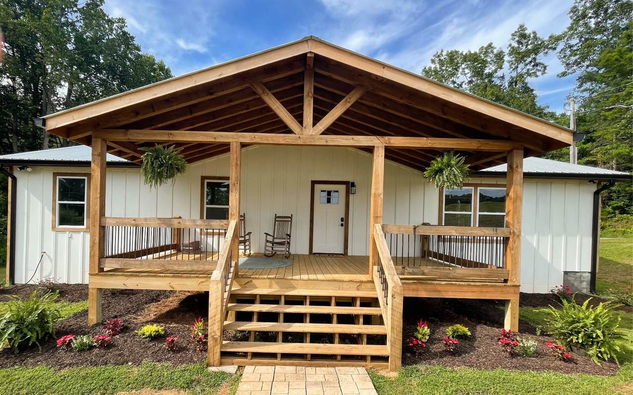 740 Mountain View Road - Photo 1