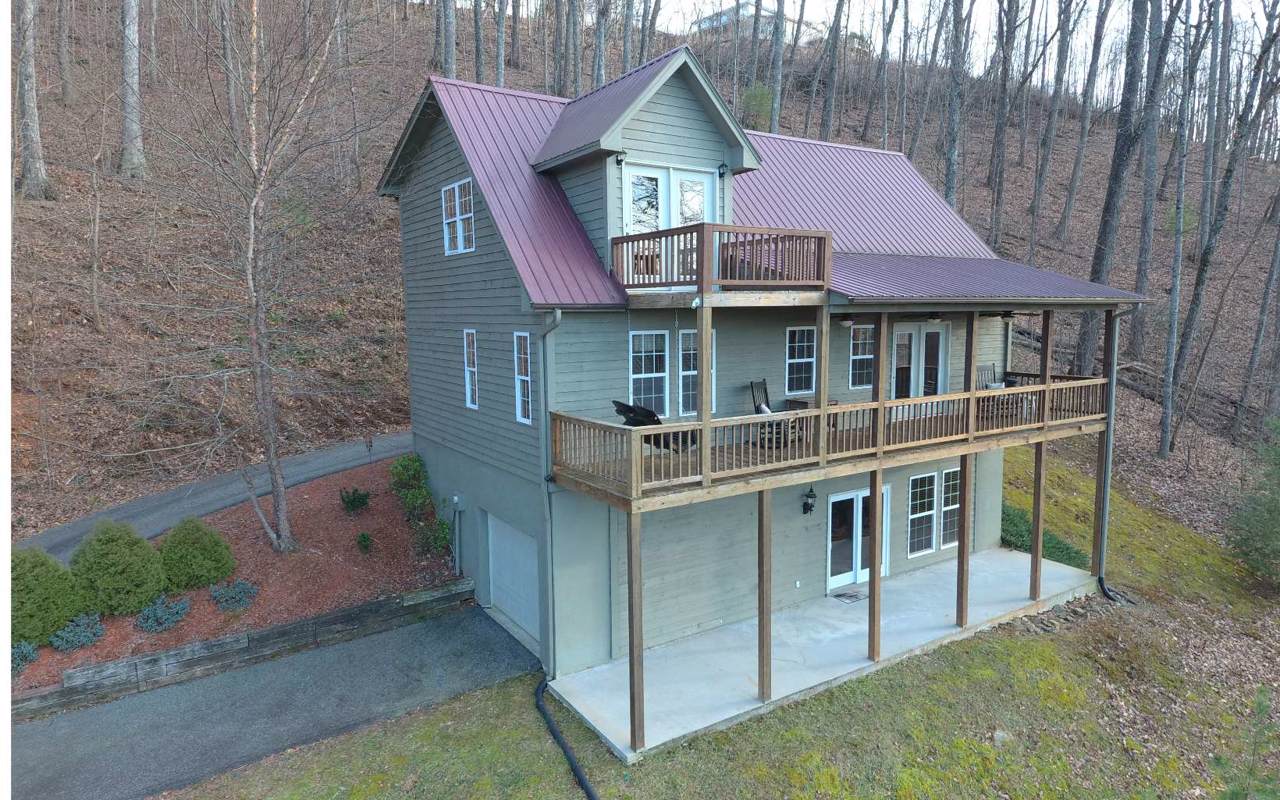 360 Sunny View Drive - Photo 1