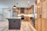 137 Oxford Trail - Photo 16