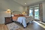 47 Downy Road - Photo 16