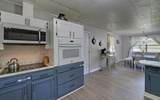 810 Grassy Creek Road - Photo 9