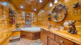 911 Summit Way - Photo 16