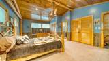 911 Summit Way - Photo 18