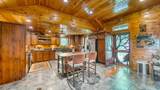 911 Summit Way - Photo 4