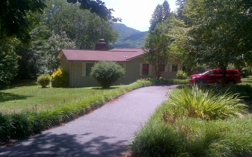 1554 Trout Lane - Photo 1