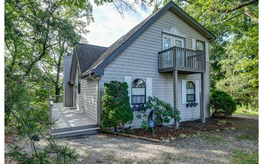 1207 Cardinal Road - Photo 1